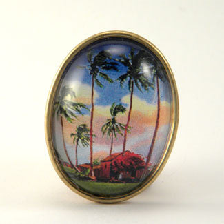 Little Grass Shack - Tropical Living Brooch