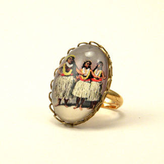 Hula Girls - The Hawaiian Island Dance Petite Ring
