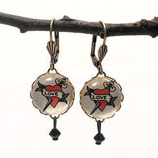 Love Dagger15mm Round Earrings