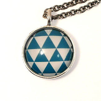 Geometrics - Small Sterling Silver Plate Triangle Pattern Necklace