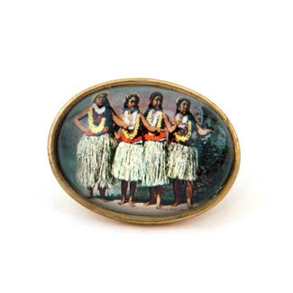 Hula Girls - The Hawaiian Island Dance Brooch