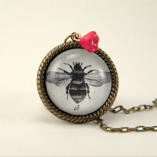 13 Stings Bee - Scientific Honey Bee Engraving Jewelry