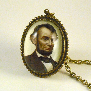 Abe's A Babe - Abraham Lincoln Presidential Pendant Necklace
