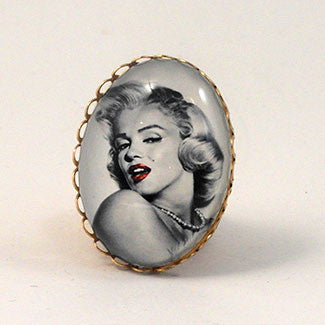 Marilyn Monroe Cocktail Ring