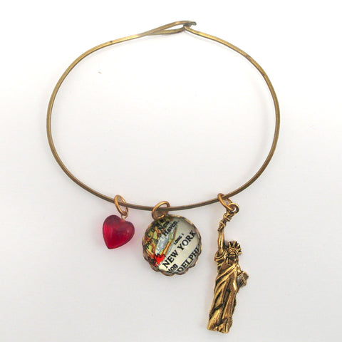 New York Map, Statue of Liberty with Red Heart Bead Charm Bracelet